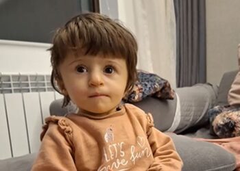 Звездичката Амая дава шанс за живот на осем деца