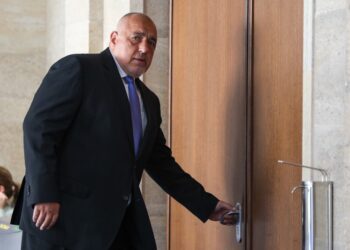 Бойко Борисов открехна вратата за водачите на листите с кандидати за депутати.