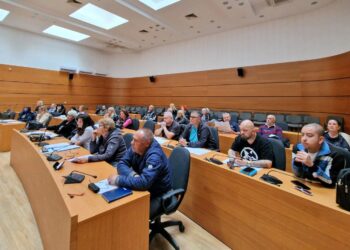 35 служители на ОП "Чистота" слушаха внимателно как да съставят актове на граждани и фирми