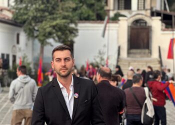 Празнува пловдивският юрист и политик Евелин Парасков