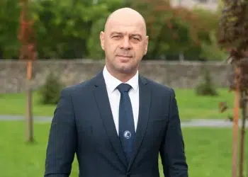 Кметът Костадин Димитров разпореди засилен контрол на озеленяването на новите обекти