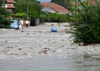 2 години след наводненията: В Карловско все още има хора във фургони, Главчев отказа 38 милиона