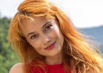 Екатерина Костова