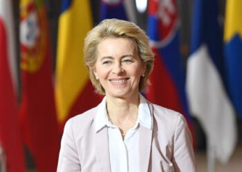 ursula fon der laien4