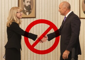 Проектокабинетът на Горица Грънчарова-Кожарева се провали, след като вчера президентът Румен Радев отказа да подпише указа за назначаването на ново служебно правителство