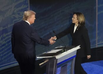 trimp haris debat