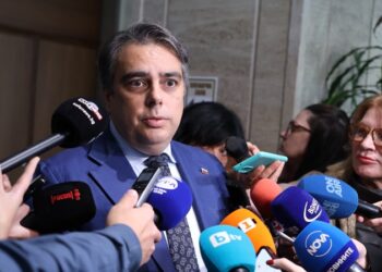 Асен Василев заговори за отмъщение към българския народ