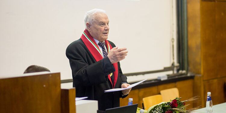 bolidar bojinov