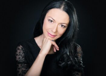 ivana papazova photo