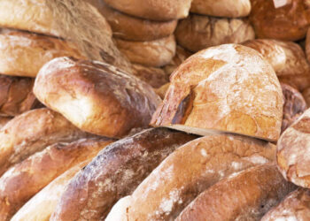 Хлябът сериозно поскъпна, прогнозите са цената да нараства още