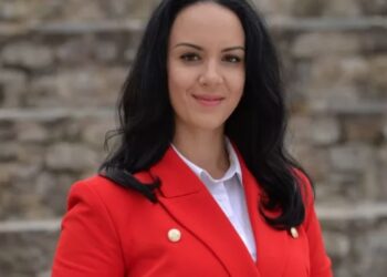 Румяна Толова