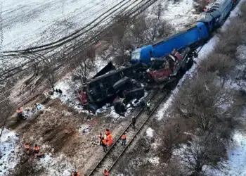 Влаковата катастрофа - заради източване на гориво?