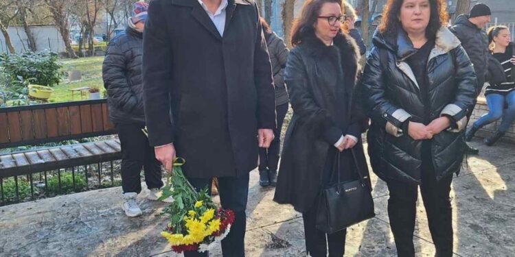 Зам.-кметът Николай Бухалов се включи в празника на спортно училище „Васил Левски“