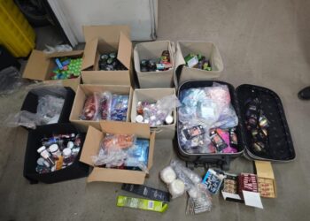 Нови трима в капана на ГДБОП, продавали наркотици в сайтове