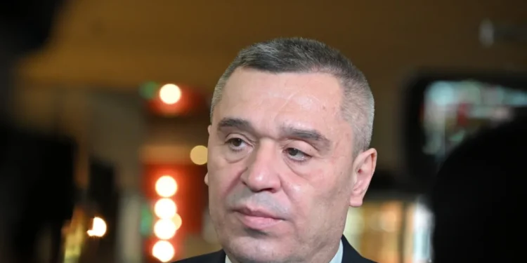 Министър Тахов в Пловдив: Бойкотът дава резултат, цените на основни продукти падат