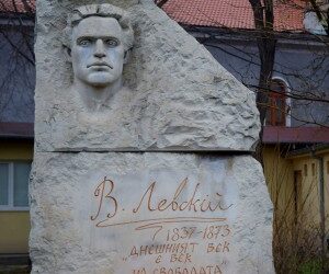 Асеновград почита паметта на Васил Левски с традиционен поход и възпоменателни събития