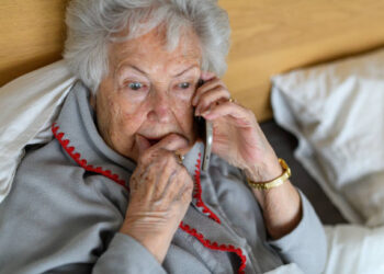 Класическа ало схема: Измамник ошушка баба с 13 000 лева, хванаха го