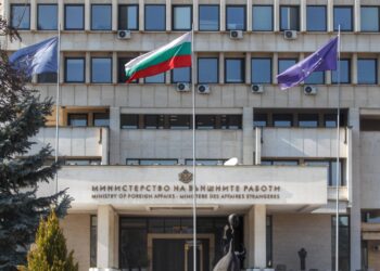 МВнР препоръчва пътуванията в Италия днес да се планират внимателно заради национална транспортна стачка
