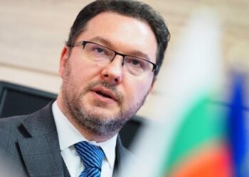 Отстраниха МВР шефове в Пловдив, свързани с контрабандата на цигари