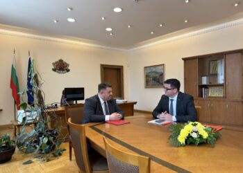 Реновират домове за стари хора със 750 млн. лева
