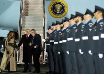 trump poseshtenie london