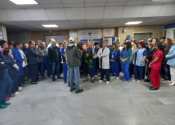 В  УМБАЛ – Пловдив протестират в подкрепа на директора си