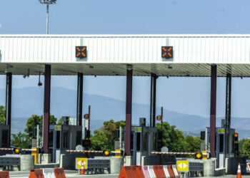 Empty pay toll check point