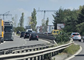 Нов кошмар на АМ “Тракия”, задръстването е 10 километра