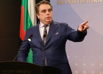 „Продължаваме промяната“ с категорично решение за президентските избори