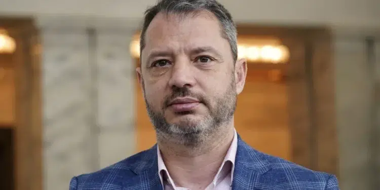 d dobrev
