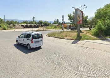 ulica industrialna krystovishte