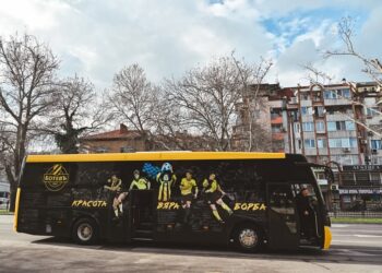 botev avtobus nov