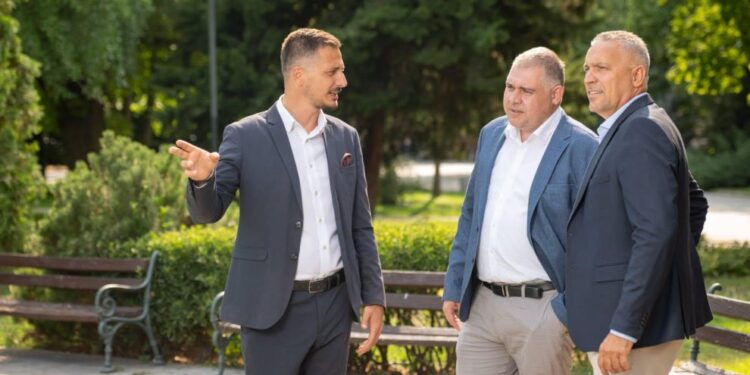 Николай Гюров, Илия Гатев и Димитър Арнаудов