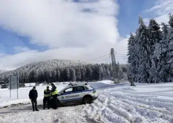 Дете е сред издирваните заради трагедията край Петрохан