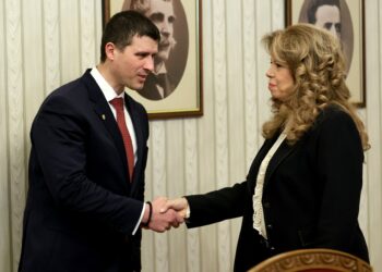 До дни Йотова казва кой ще е служебен премиер
