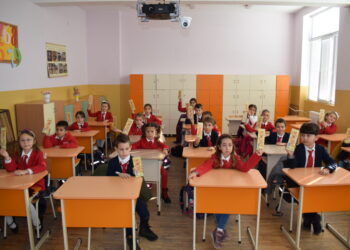 uchenici v klas