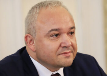 kiril 44