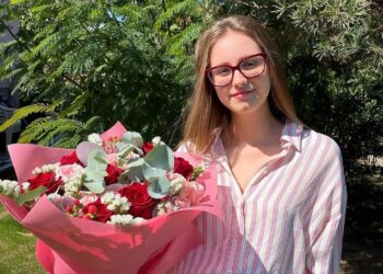 petya apostolova