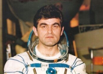 Вторият български космонавт Александър Александров почина днес