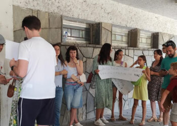 Протестиращи за по-добър градски транспорт внесоха подписка в ОбС