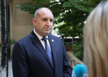 Радев: Брюксел уважи България за Кирил и Вагит Алекперов