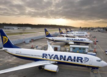 Ryanair пусна евтини самолетни билети за над 230 дестинации