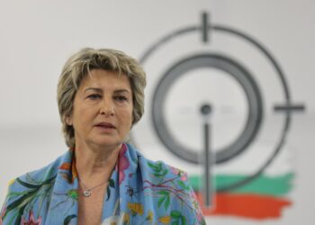 10 дни след тежката загуба: Весела Лечева стана баба на момиченце