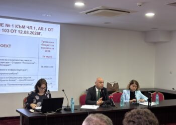 „Първо питайте пловдивчани“: Напрежение заради лифта и парите на Пловдив