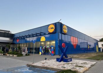 Магазин на Лидл в Пловдив вече е съвсем различен с 800 000 евро и 12 каси