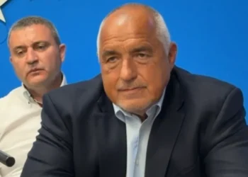 Бойко разжалва Портних. Залага на млад архитект във Варна
