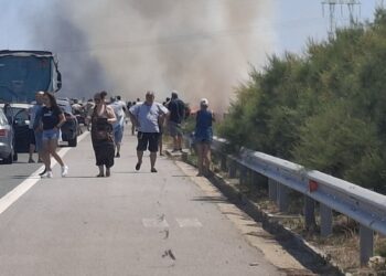 Огромен пожар лумна на АМ “Тракия”! Задръстването е 10 км ВИДЕО, СНИМКИ