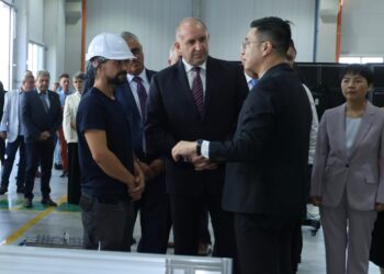 Радев договорил най-голямата китайска инвестиция у нас