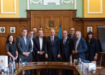 frenska delegazia