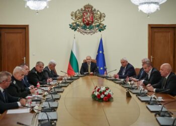 izvynredno zasedanie radev